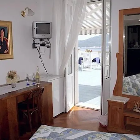 Adriatica - 4 Bedroom Vacation House * Dubrovnik